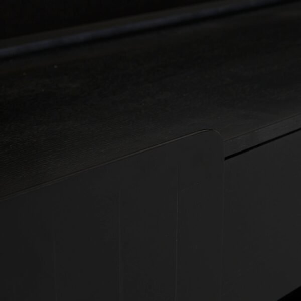 Vincent Buffet – Black Oak